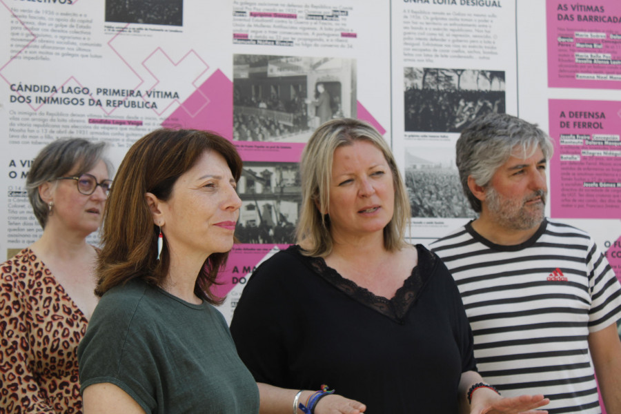 A historia das mulleres “Sinaladas” exhíbese na praza central de Fene