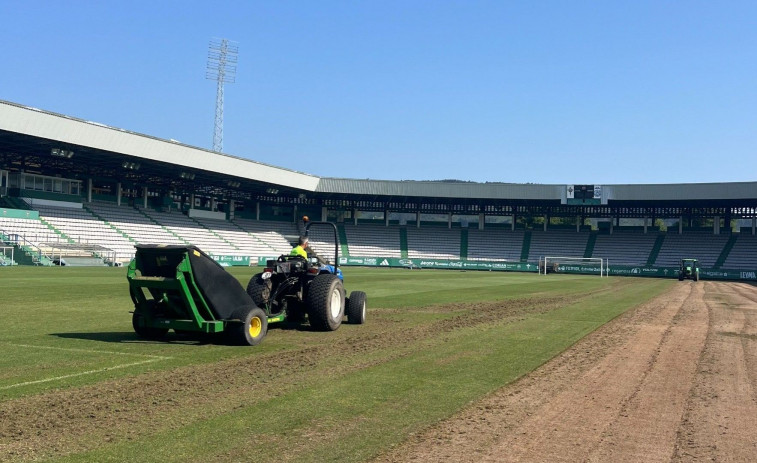 Desde arriba hasta abajo, A Malata sigue su mejora con el mantenimiento del campo