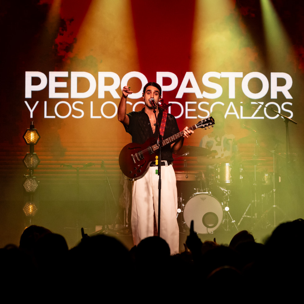 Pedro Pastor, cantautor: “Para mí, como solista, encontrar una banda de amigos así es un milagro”