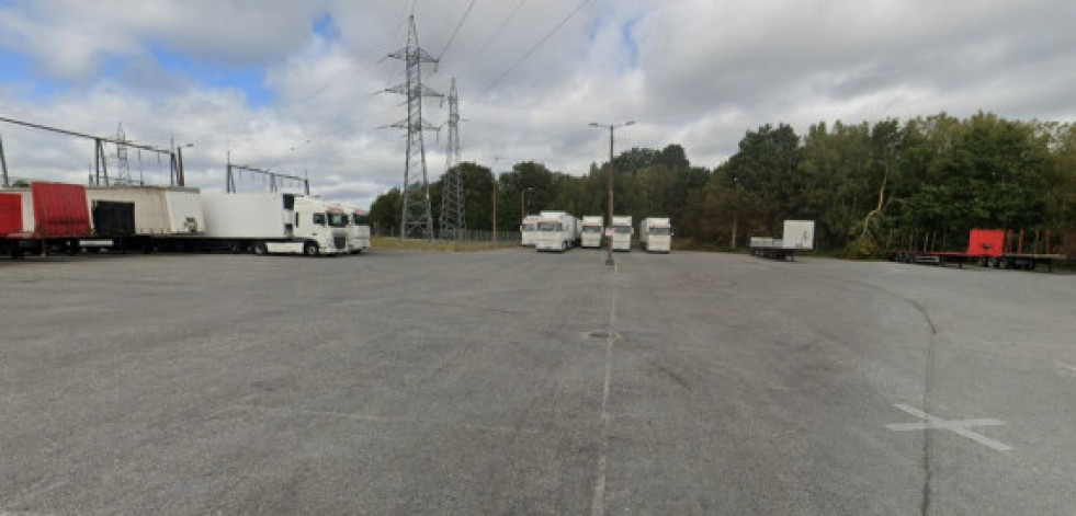 Detenido un septuagenario en Vilalba por clavar puntas en las ruedas en camiones de una empresa de transporte