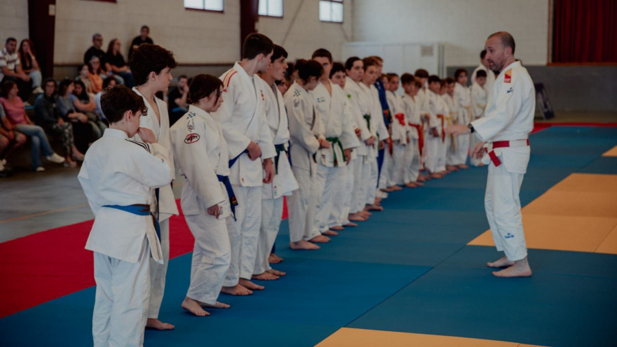 Jornada llena de éxitos para los jóvenes judokas locales