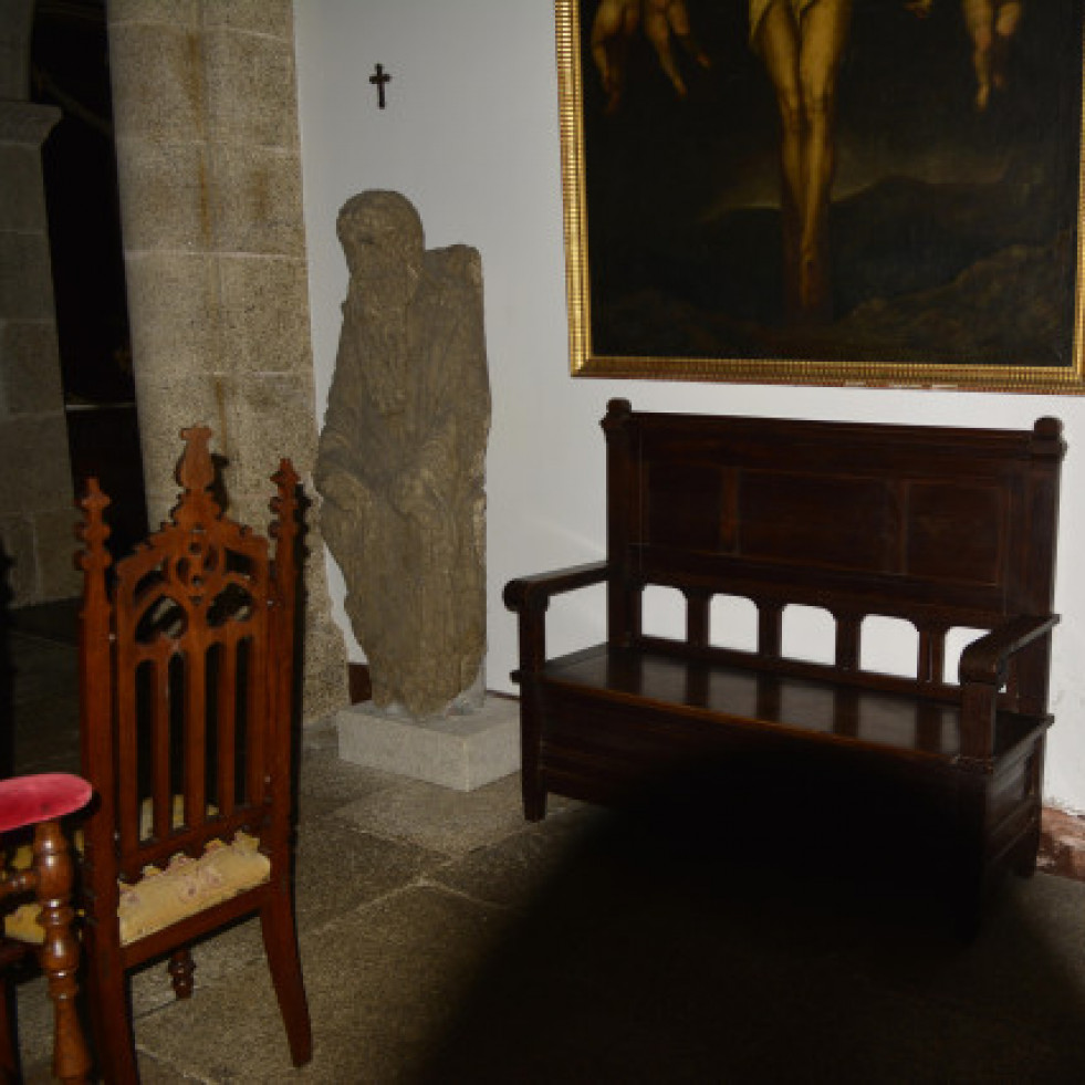 O Tribunal Supremo obriga á familia Franco a devolver as estatuas do Pórtico da Gloria que conserva