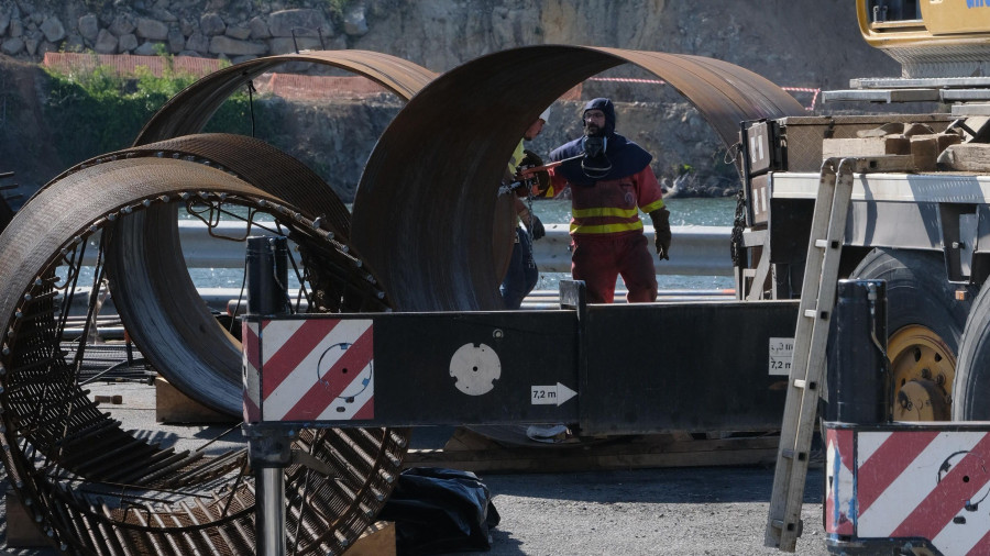 El tráfico ro-ro sigue subiendo en el Puerto, que casi duplica el que se registró en 2024