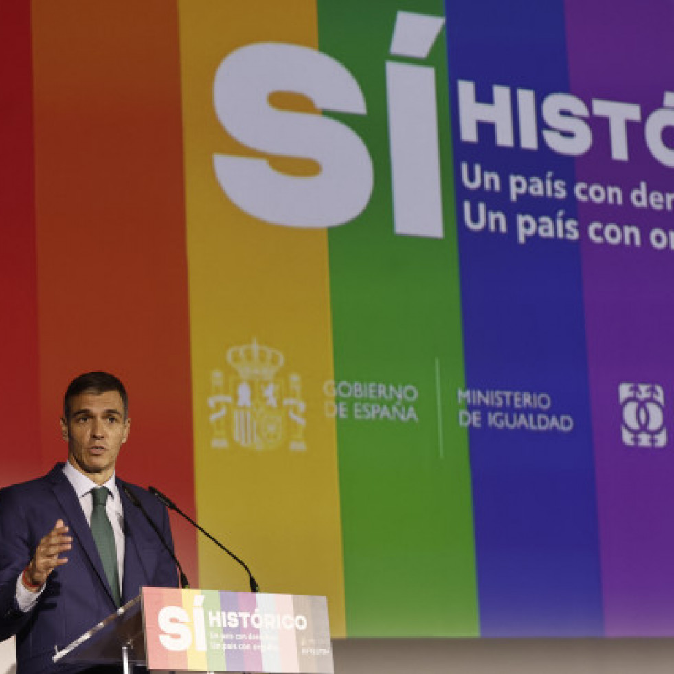 Pedro Sánchez en el vigésimo aniversario del matrimonio igualitario:  “No vamos a permitir que devuelvan a España al armario, al silencio y al miedo”