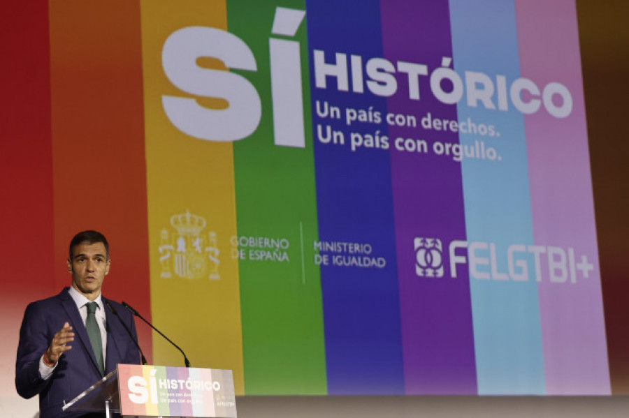 Pedro Sánchez en el vigésimo aniversario del matrimonio igualitario:  “No vamos a permitir que devuelvan a España al armario, al silencio y al miedo”