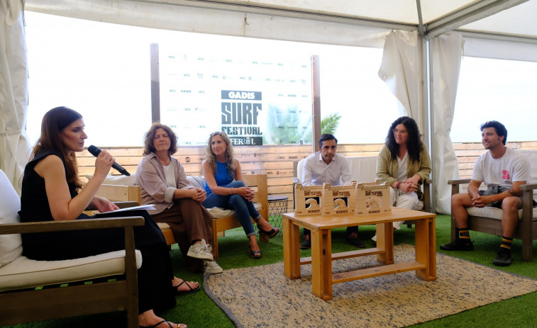 El Gadis Surf Festival abre boca en Covas