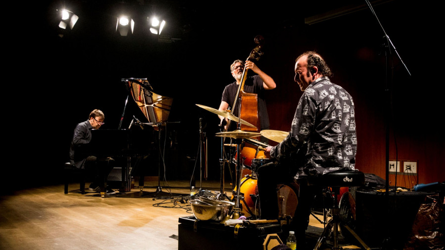 Sumrrá repite no Jazz de Ría: “Hai xente que non nos fai puto caso, o que tamén é marabilloso”