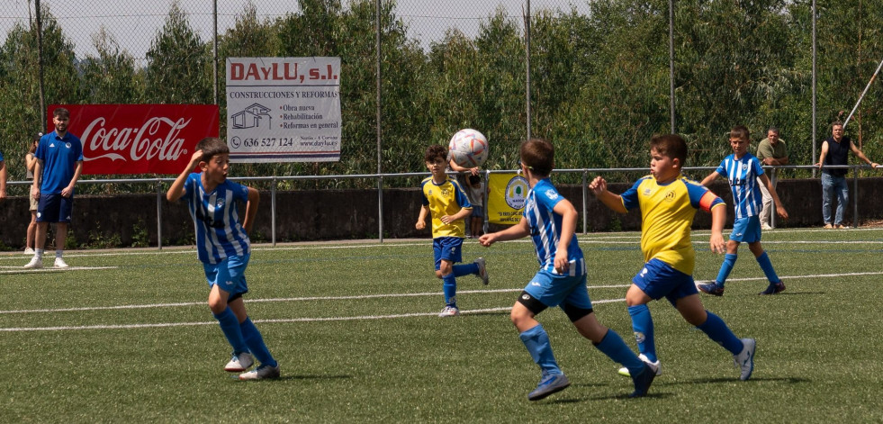 Gran éxito del Torneo del CF San Sadurniño
