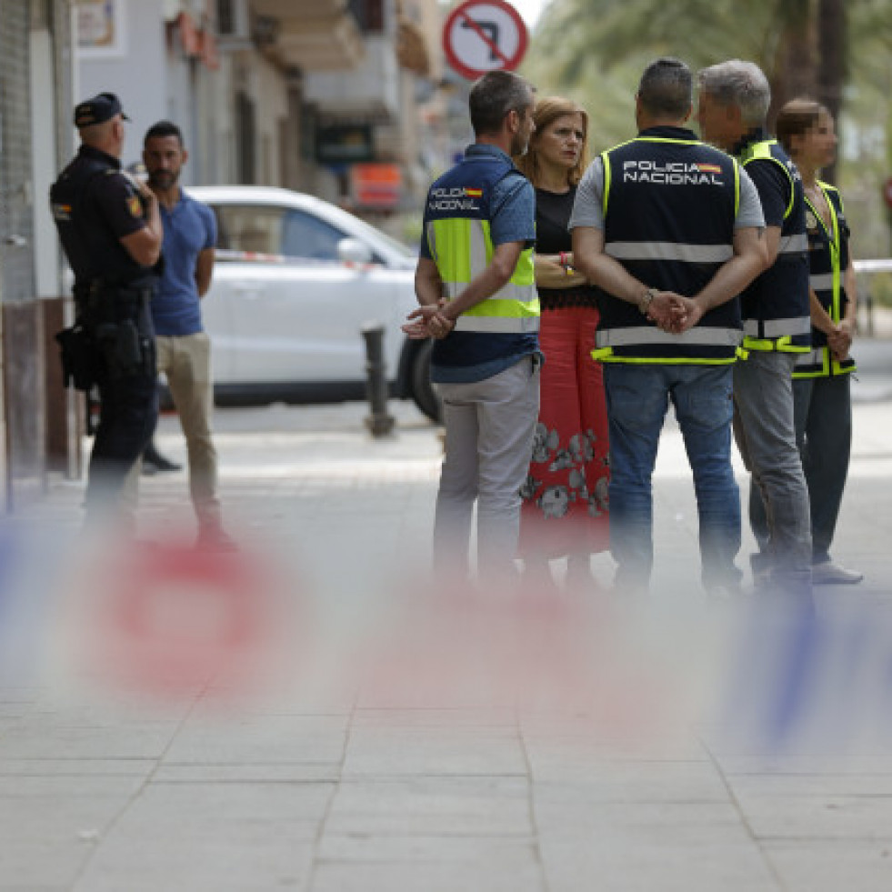 Un hombre mata a su mujer y su hijo de 3 años en Valencia