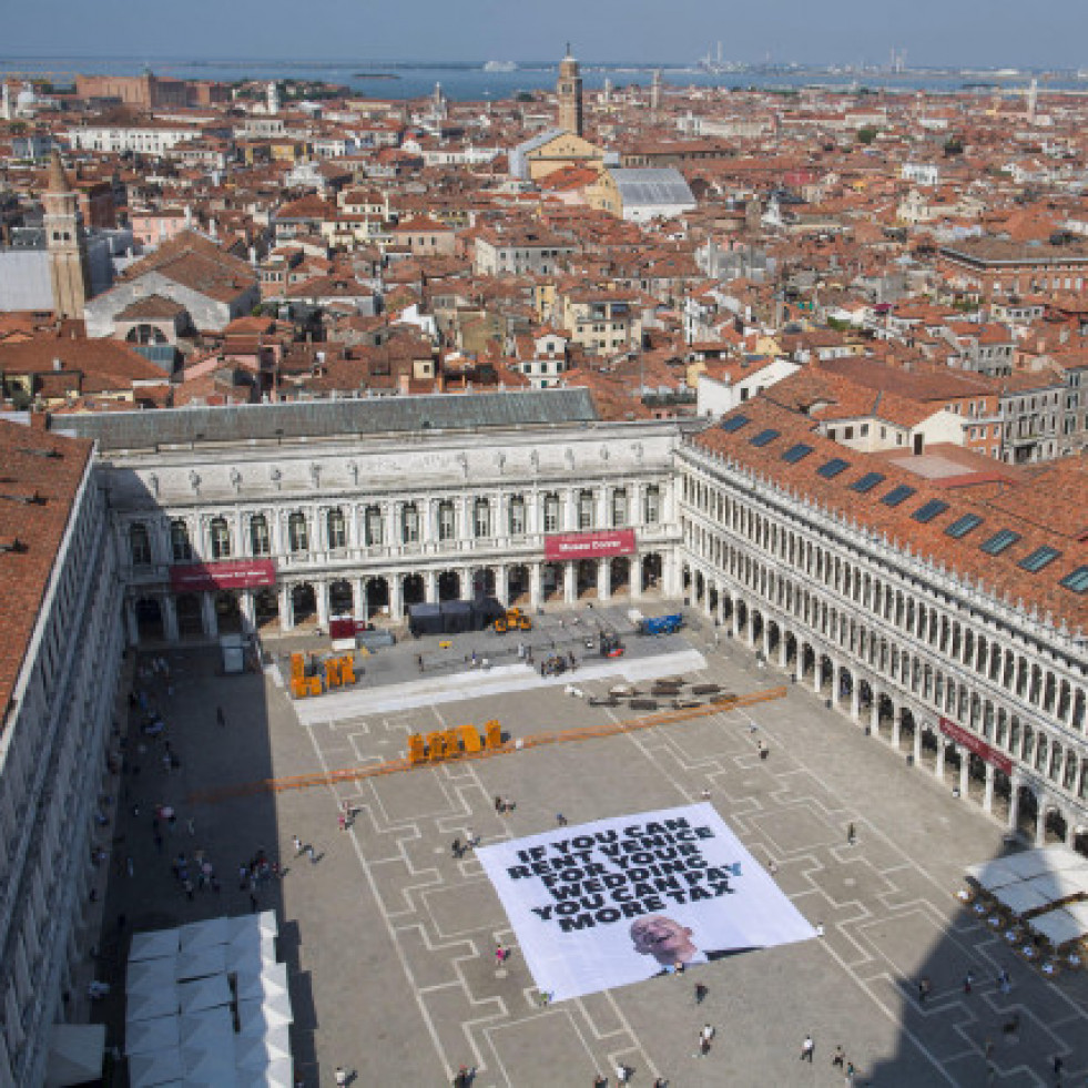 Los invitados para la boda de Bezos empiezan a llegar a Venecia entre protestas