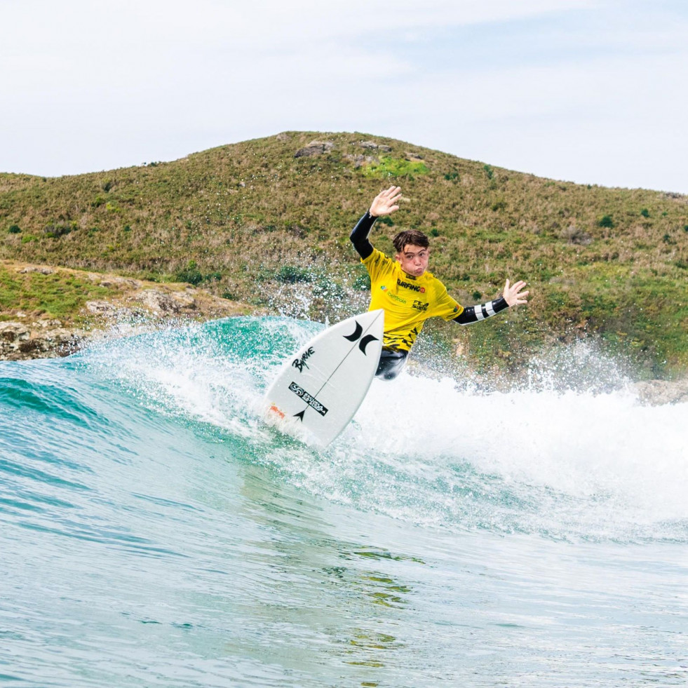 El Chiquiprós celebra a lo grande su salto al Circuito nacional de surf