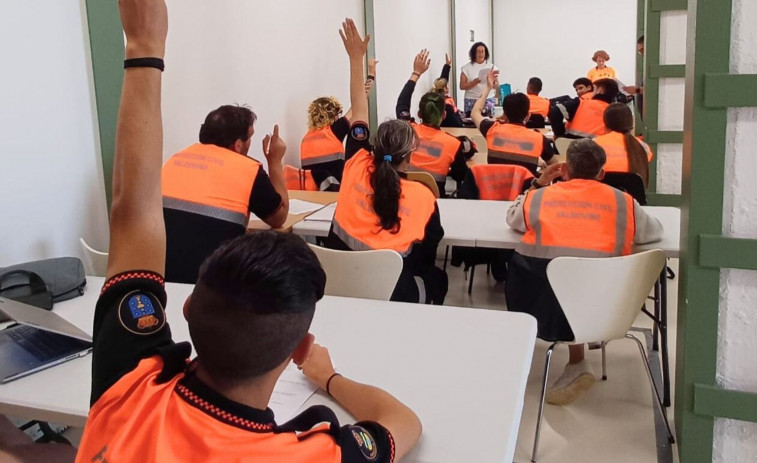 Valdoviño gradúa a casi unha vintena de persoas no curso básico de Protección Civil