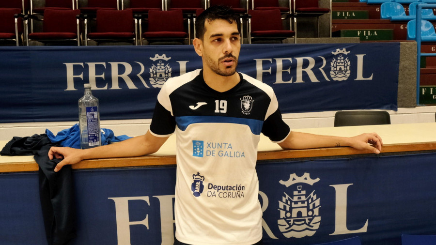 O Parrulo Ferrol mantiene los galones de Rubén Orzáez
