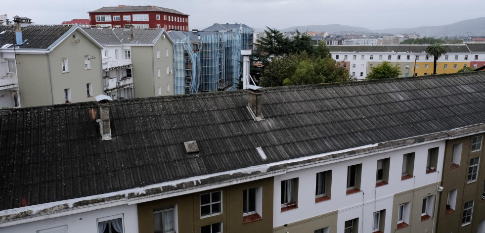 Tres compañías optan a la rehabilitación de la envolvente de la calle Neda, en Recimil