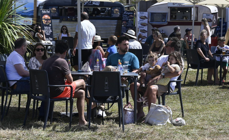 Ambientazo en As Cabazas con surf, skate y música en el Gadis Surf Festival Ferrol