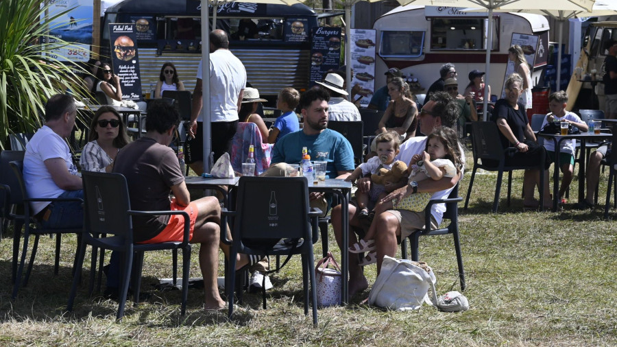 Ambientazo en As Cabazas con surf, skate y música en el Gadis Surf Festival Ferrol