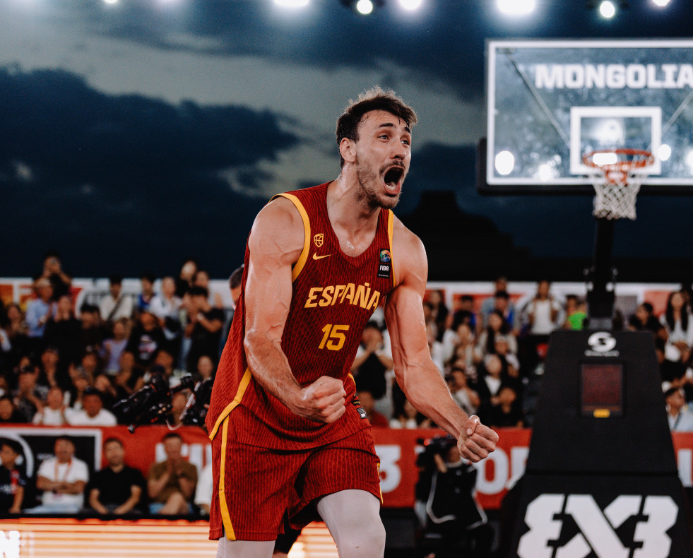 21 17. España se corona por primera vez campeona del mundo de 3x3
