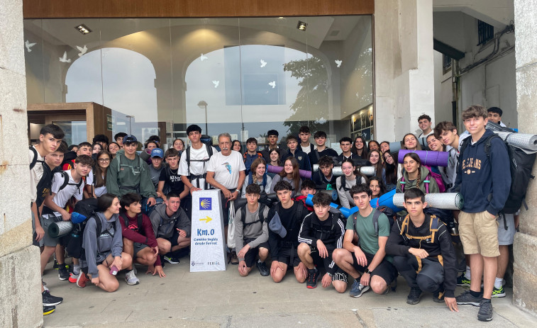 El colegio Logos inició por décimo año consecutivo el Camino Inglés