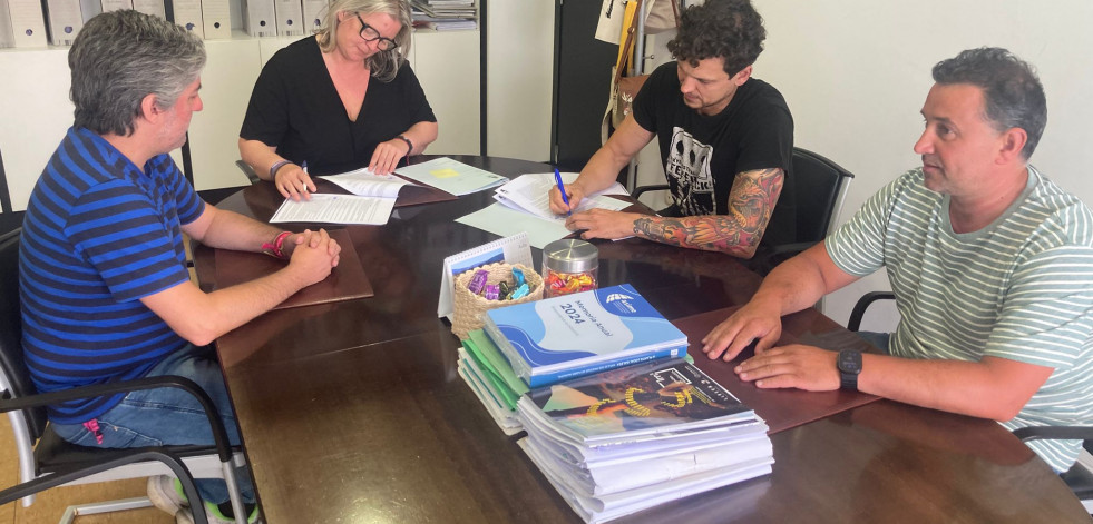 Felicia Pop y FeneRock reciben adelantos de las ayudas municipales, que aportan conciertos gratis