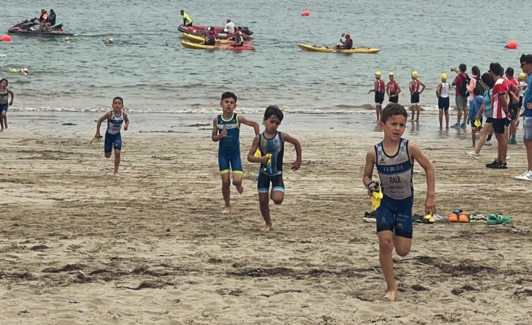 Cariño entra por la puerta grande en el calendario gallego de la triatlón