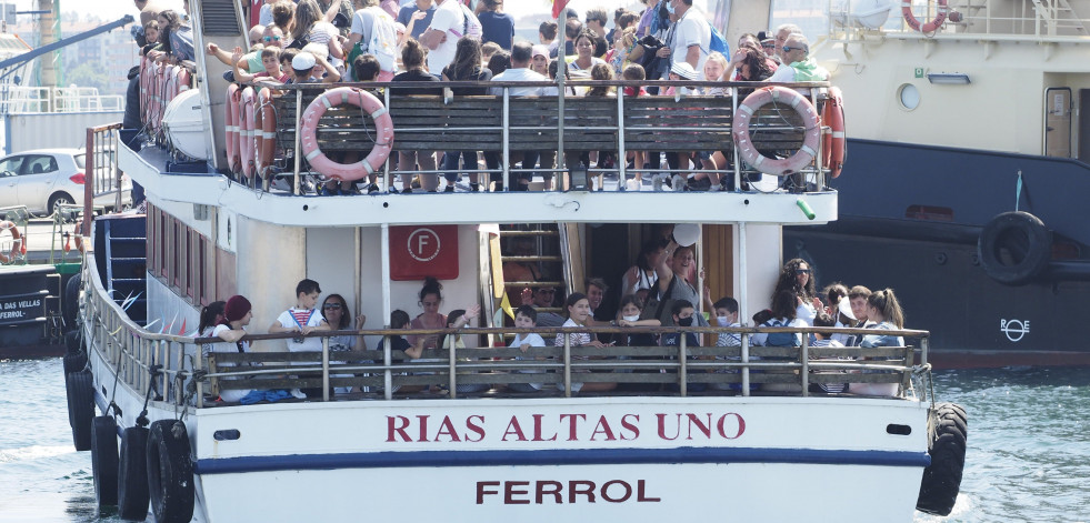 Vuelven los cruceros por la ría y el servicio de lancha desde Ferrol a Mugardos