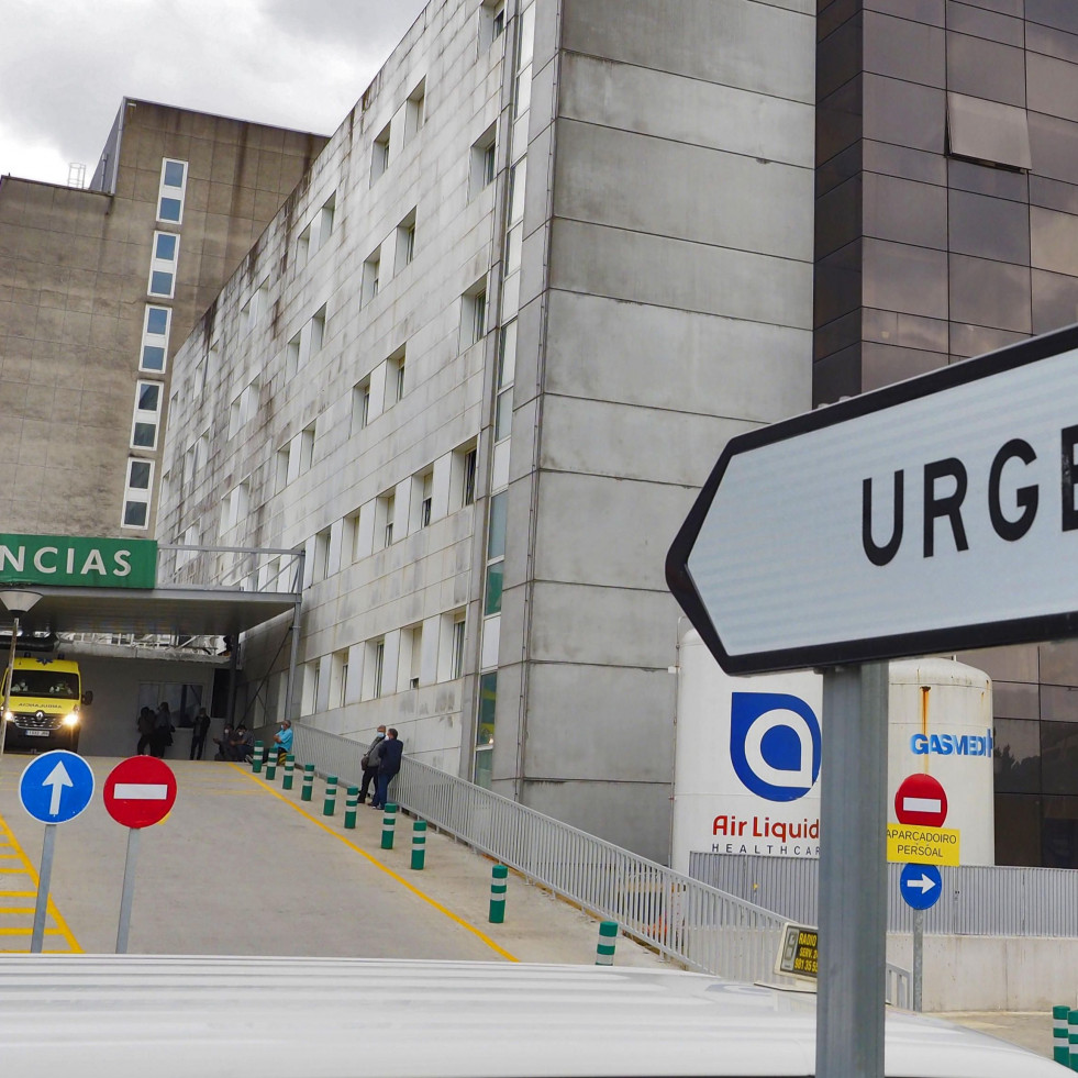 Atropellan a un octogenario en una pista de Ferreira, en San Sadurniño