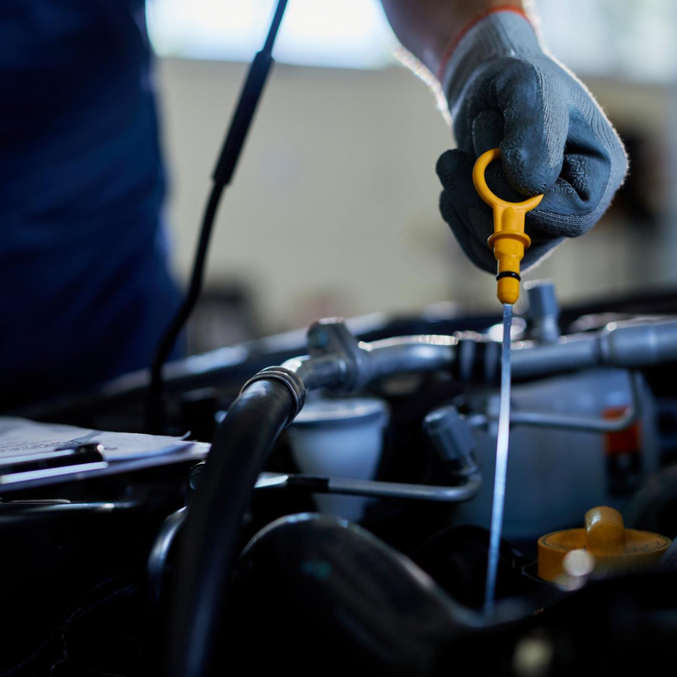 6 señales de que el motor de tu coche necesita un cambio de aceite urgente
