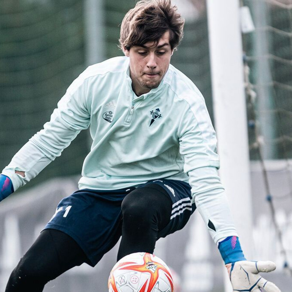Primer ocupante de la portería del Racing de Ferrol, el ourensano César Fernández