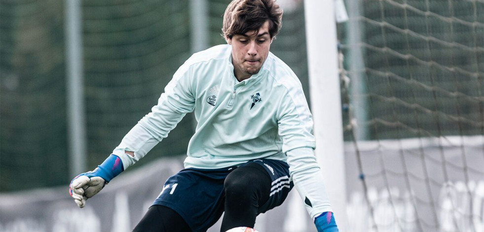 Primer ocupante de la portería del Racing de Ferrol, el ourensano César Fernández
