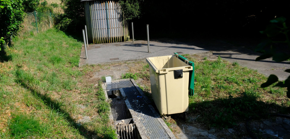 Eliminados dos puntos de vertido de aguas residuales al río Rego de Outeiro, en Ombre