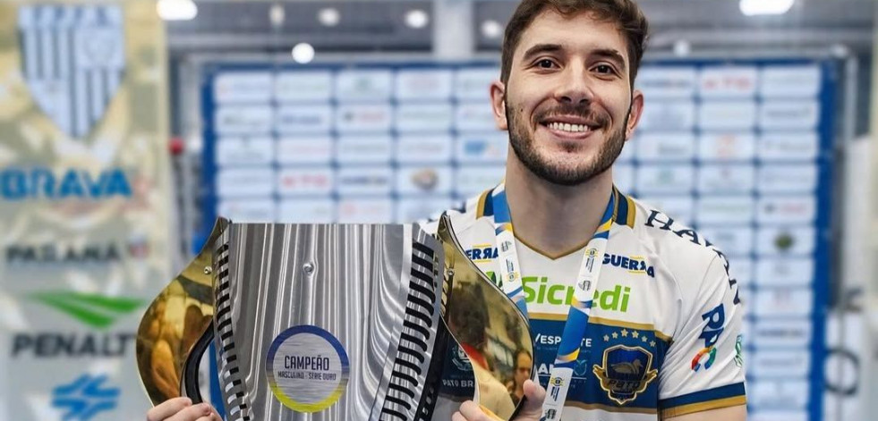O Parrulo Ferrol incorpora a Jhoy