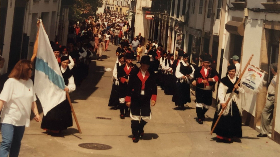 El regreso de los amigos “folkies” que también quieren soplar las 50 velas de la Escola de Gaitas de Ortigueira