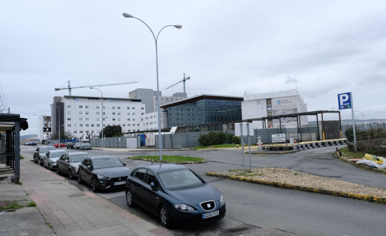 Apuñalan a un hombre en el aparcamiento del Hospital Arquitecto Marcide de Ferrol