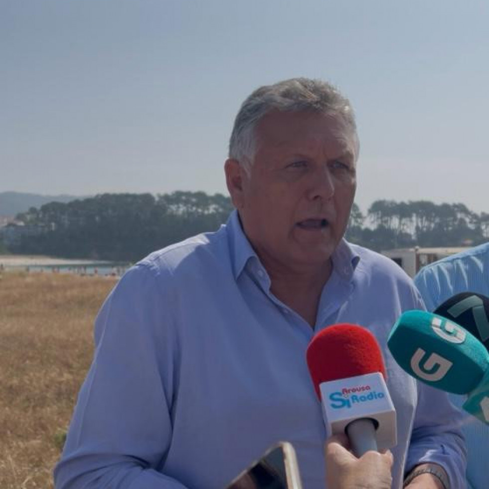 Un conductor ebrio atropella al alcalde de Sanxenxo