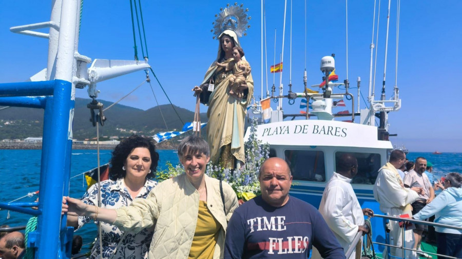 Homenaje a la Virgen del Carmen en Cariño con procesión marítima