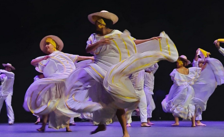 Angola, Panamá, Eslovenia, Valladolid y Narón en el Festival Internacional del Folclore