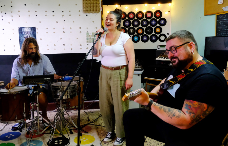 Sr. X, unha década repleta de música, amizade e complicidade en Ferrolterra