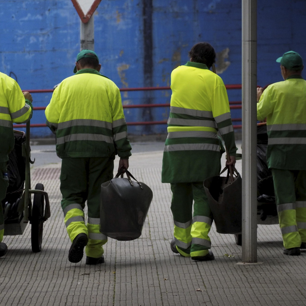 Diez empresas optan a prestar el servicio de recogida de basura
