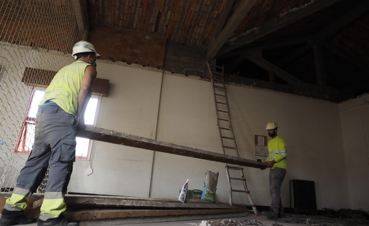 Las afiliaciones caen en la franja de 45 a 49 años en ocho de los veinte municipios de Ferrolterra