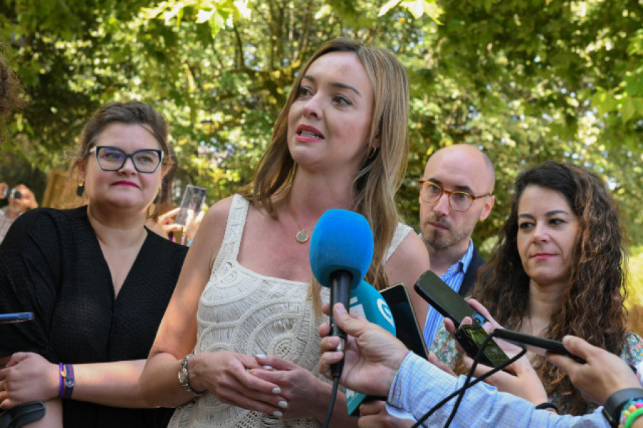 A Xunta pide ao Goberno central que non trate aos menores migrantes como “paquetes”