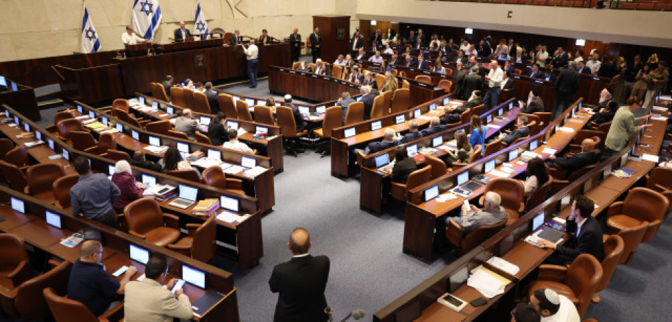 El Parlamento israelí aprueba una moción simbólica y sin efecto para anexionar Cisjordania