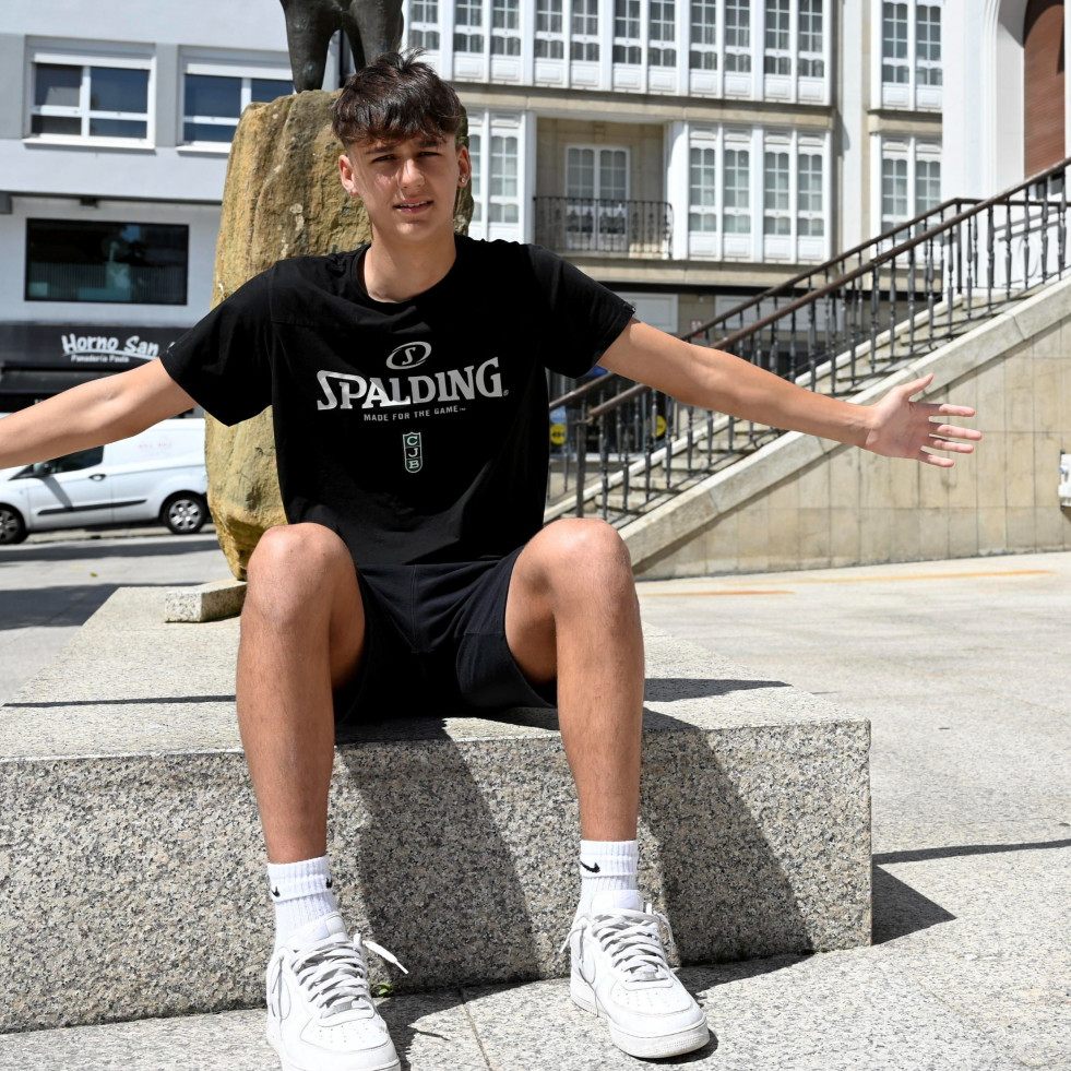El ferrolano Diego Niebla disputará el Eurobasket sub 18 en Serbia