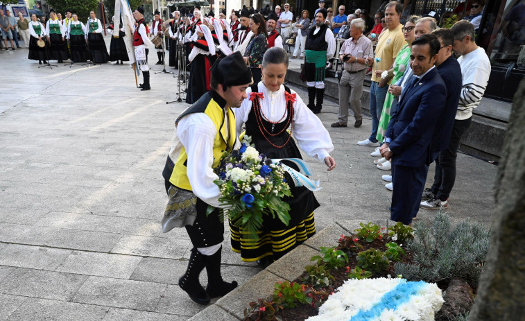Ferrol insta a protexer a tradición polo Día de Galicia