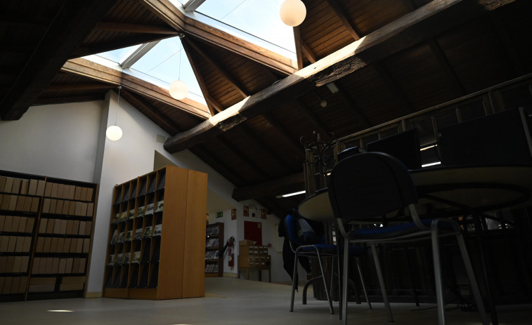 Los secretos del Ateneo Ferrolán salen a la luz en las visitas guiadas del verano