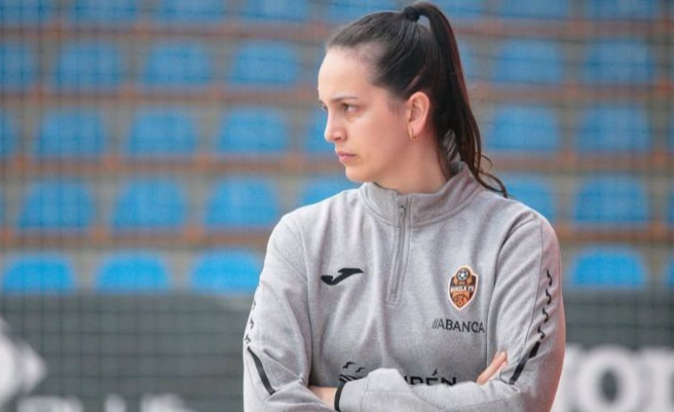 Silvia Millán, las nuevas manos para cuidar al Baxi Ferrol