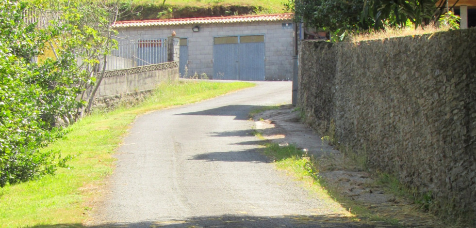 Neda adjudica el arreglo del camino que une Liñares, Riocobo y Galanos por 58.000 euros