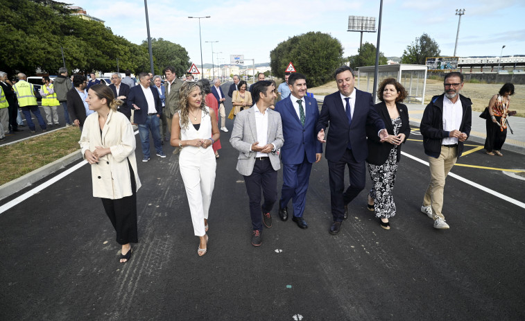 Ferrol deja atrás las obras y estrena su renovado bulevar de As Pías