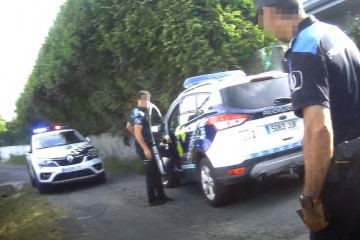 Policia