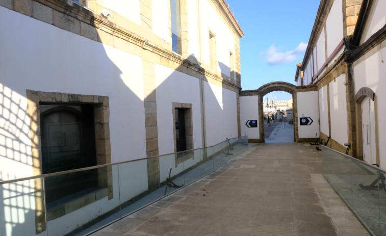 Herrerías se prepara para acoger el Archivo Naval mientras duren las obras de Capitanía