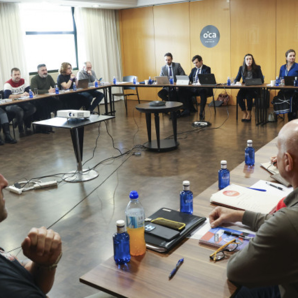 Pescanova y los sindicatos acuerdan una reducción de jornada y un aumento de los salarios